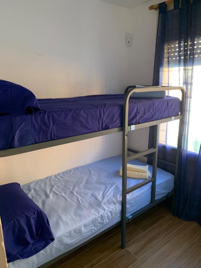 Cosy Apartment In L Escala, 7 Mins Walk To The Closest Beach, Riells L' Escala Zewnętrze zdjęcie
